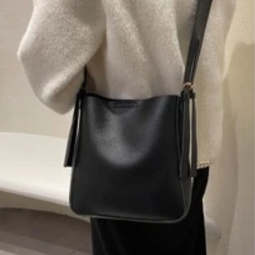 Crossbody Bucket Bag for Women ⎜ Simple Design with Adjustable Shoulder Strap and Practical Interior