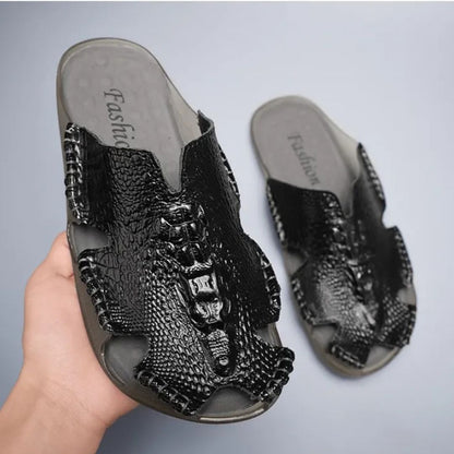Closed Toe Slip - on Shoes for Men ⎜ Comfortable Casual Shoes for Outdoor Activities