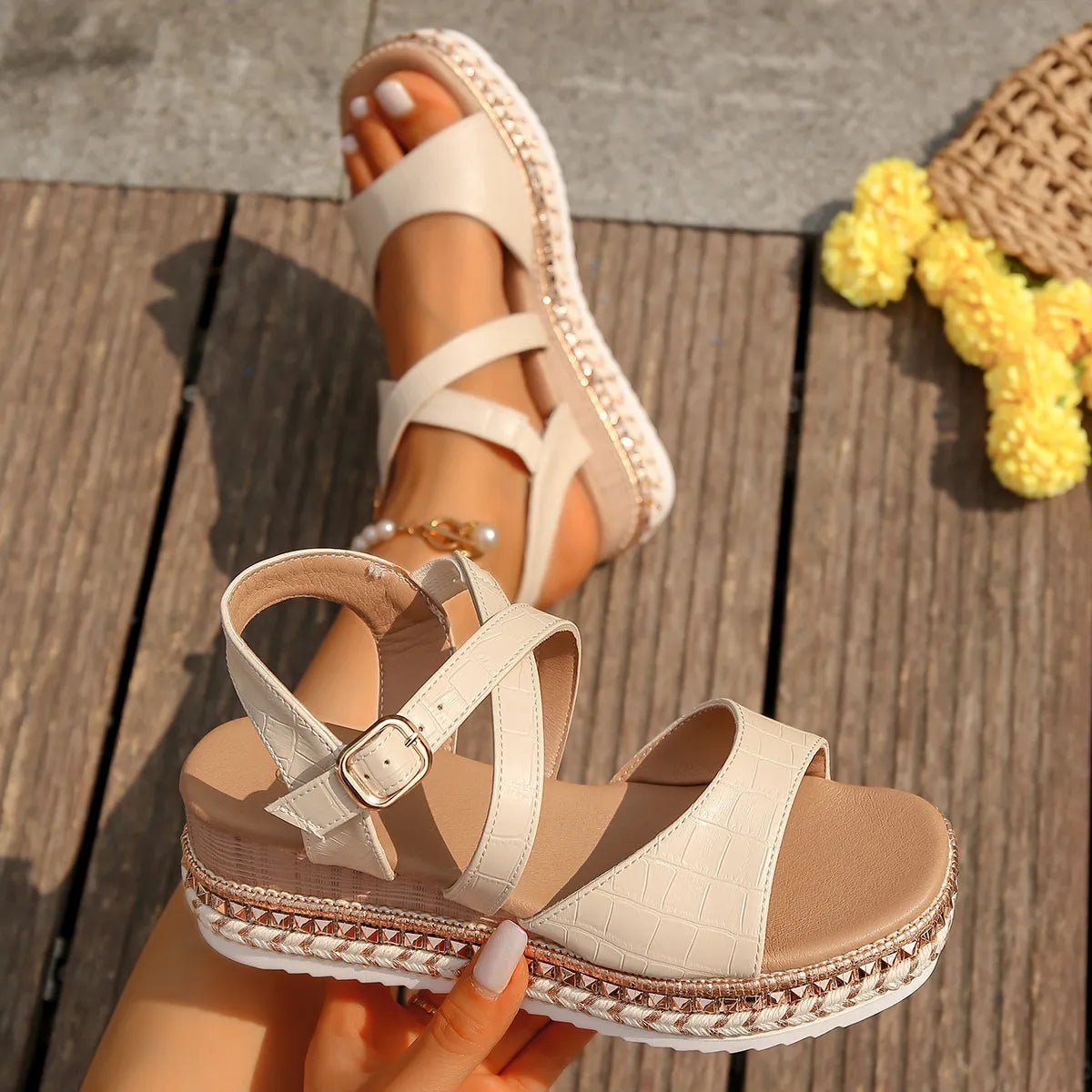 Women's Platform Sandals ⎜ Comfortable Summer Shoes with Adjustable Strap and Stylish Raffia Sole