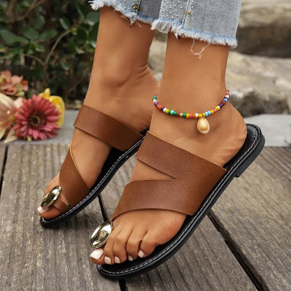 Flat Sandals for Women ⎜ Comfortable , Round Toe Cover with Shiny Design