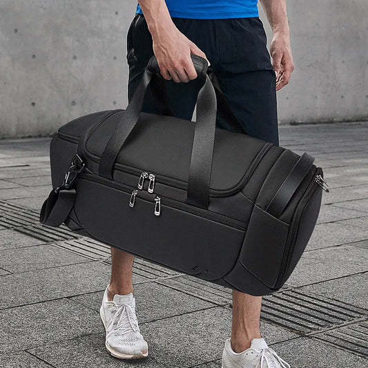 Sports Bag for Men ⎜ Versatile Travel Bag with Large Storage Space and Separate Shoe Compartment