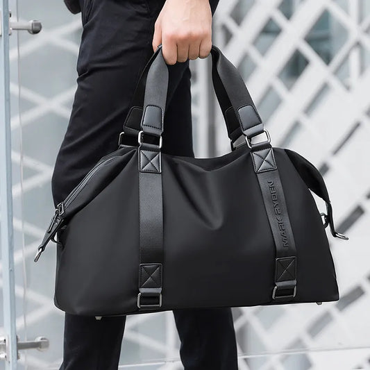 Sports Bag for Men and Women ⎜ Stylish Training Bag with Water - Repellent Material and Carrying Comfort