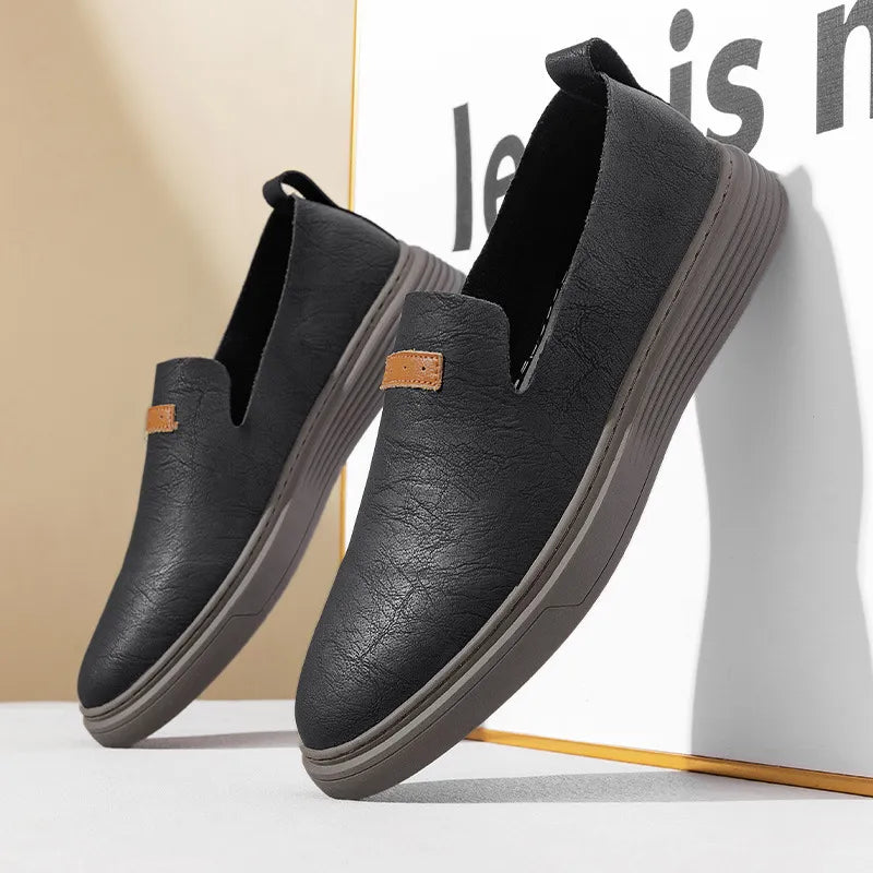 Men's Slip - on Shoes ⎜ Comfortable Outdoor Shoes Made of Leather for Summer and Leisure
