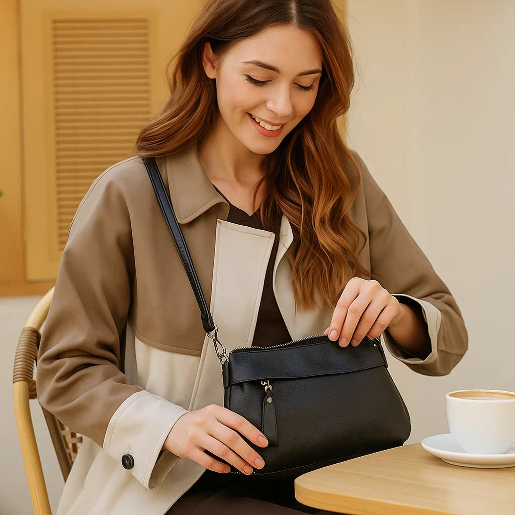 Elegant & Spacious Casual Women’s Handbag