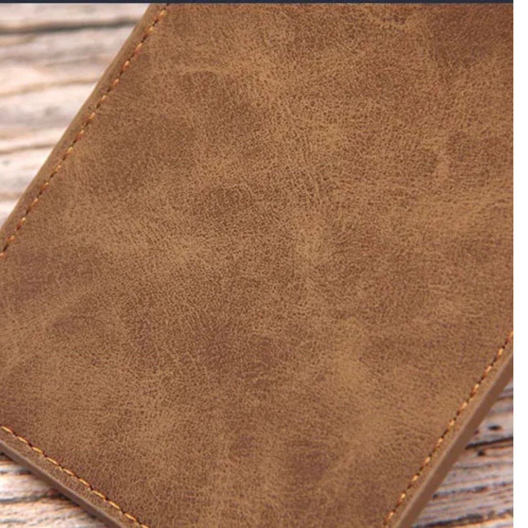 Men's Wallet Made From Vintage Leather ⎜ Slim Wallet with Card Slots and Zip Compartment