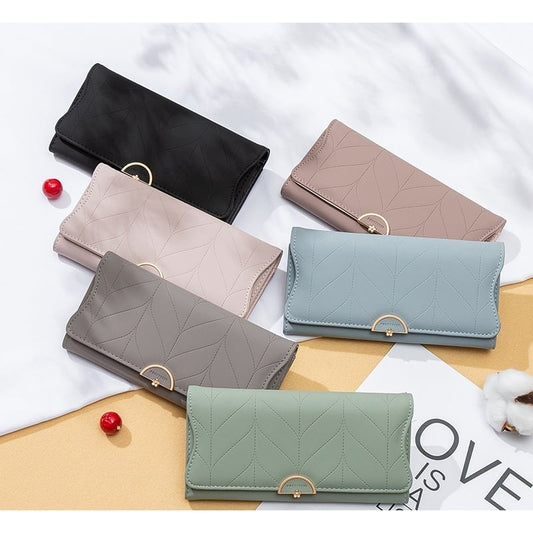 Clutch for Women ⎜ Practical Wallet with Large Capacity and Compartmentalisation