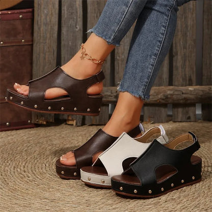 Women's Platform Sandals with Cut - Out ⎜ Comfortable Summer Shoes with Wedge Heel and Open Toe