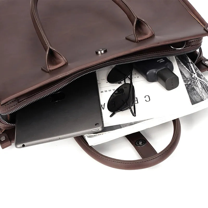 Leather Briefcase for Men ⎜ Stylish Business Shoulder Bag with Robust Carrying Handle and Elegant Look