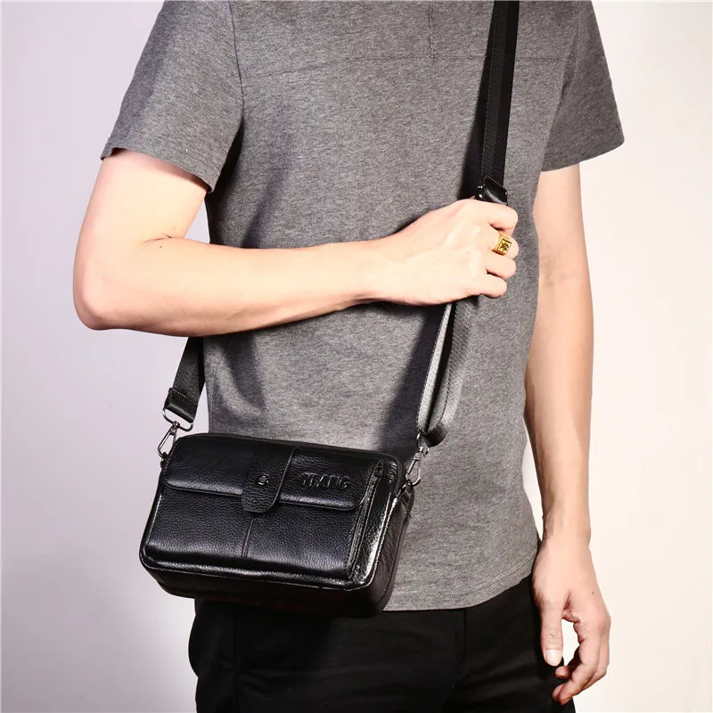 Shoulder Bag for Men ⎜ Elegant Leather Bag with Multiple Compartments and Adjustable Shoulder Strap