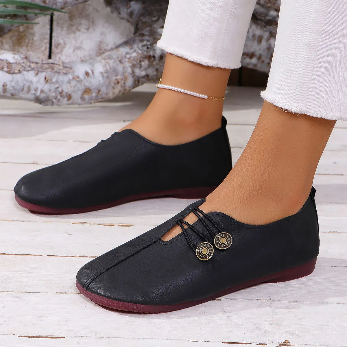 Slippers for Women ⎜ Comfortable Flats with Decorative Buttons and Classic Design