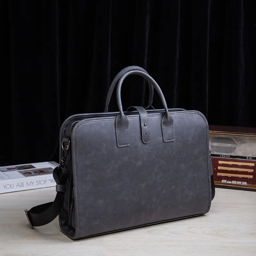 Men 's Briefcase ⎜ Stylish Faux Leather Handbag for Everyday Use with Practical Carrying Handles