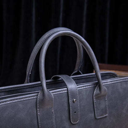 Men 's Briefcase ⎜ Stylish Faux Leather Handbag for Everyday Use with Practical Carrying Handles