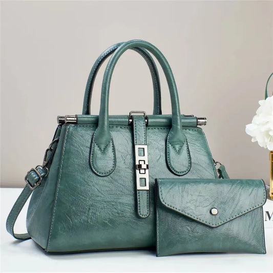 Handbag with Shoulder Strap ⎜ Classic Design and Generous Storage Space for Everyday Use