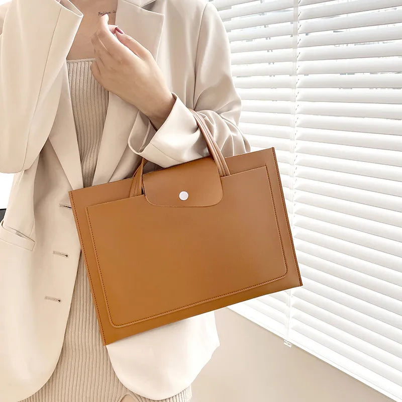 Leather Briefcase for Women ⎜ Elegant Shoulder Bag with Magnetic Fastening and Stylish Design
