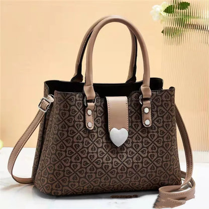 Handbag with Heart Fastening ⎜ Stylish Design with Plenty of Storage Space for Everyday Use