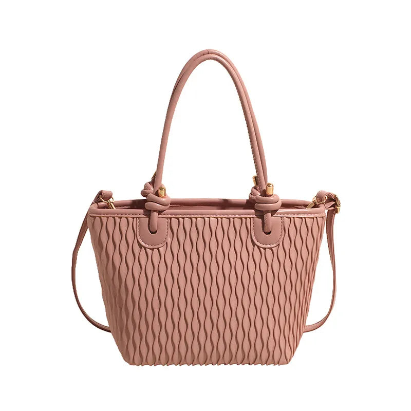 Fashionable Shoulder Bag for Women ⎜ Simple Bag with Structured Design and Adjustable Strap