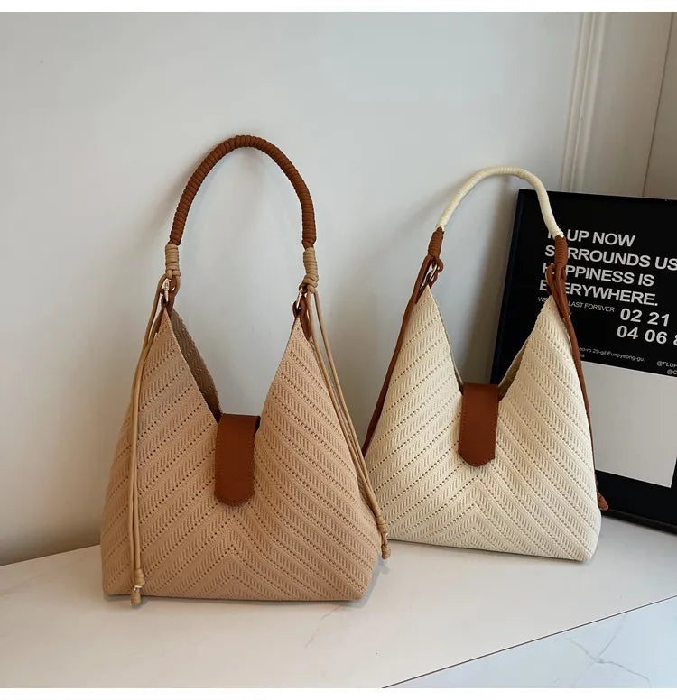 Large Shoulder Bag for Women ⎜ Fashionable Shoulder Bag with a Practical Size and Unique Design