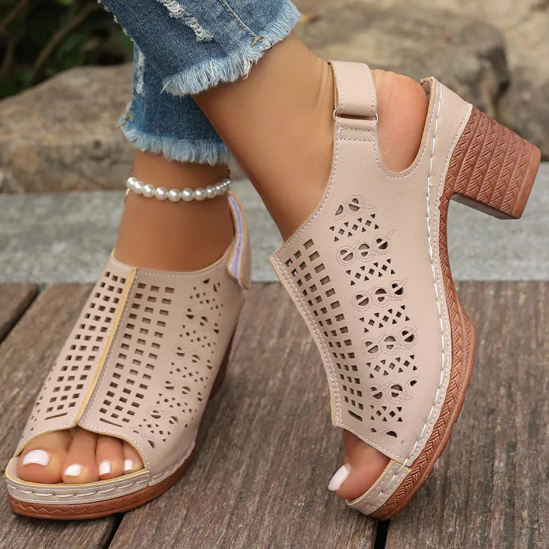 Women's Sandals with a Block Heel ⎜ Comfortable Retro - Style Summer Shoes with Cut - Outs and an Open Toe