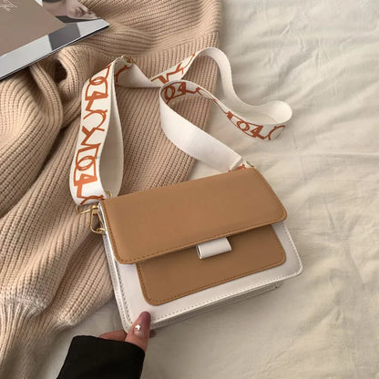 Shoulder Bag with Wide Strap ⎜ Compact Design for Everyday Use