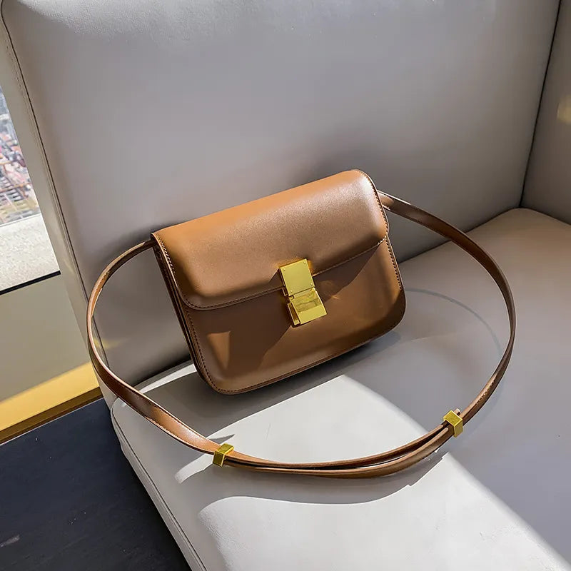 Classic Leather Shoulder Bag ⎜ Elegant Accessory with Gold Buckle for Stylish Appearances
