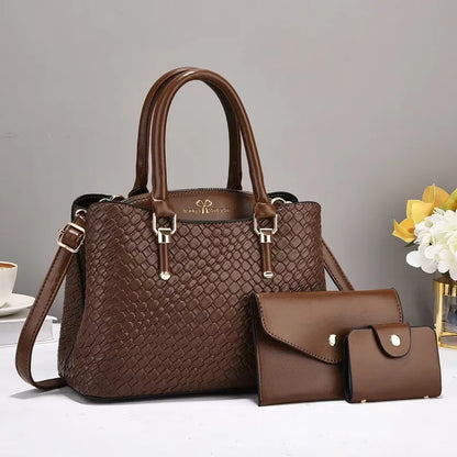 Woven Three - Piece Set ⎜ Stylish Handbag with Large Capacity and Practical Accessories