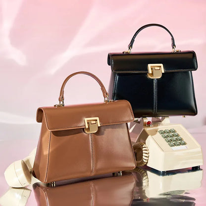 Leather Handbag for Women ⎜ Elegant Shoulder Bag with Practical Fastening and Compact Design