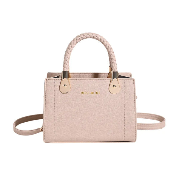 Trendy Handbag for Women ⎜ Compact Shoulder Bag with Braided Handle and Modern Design