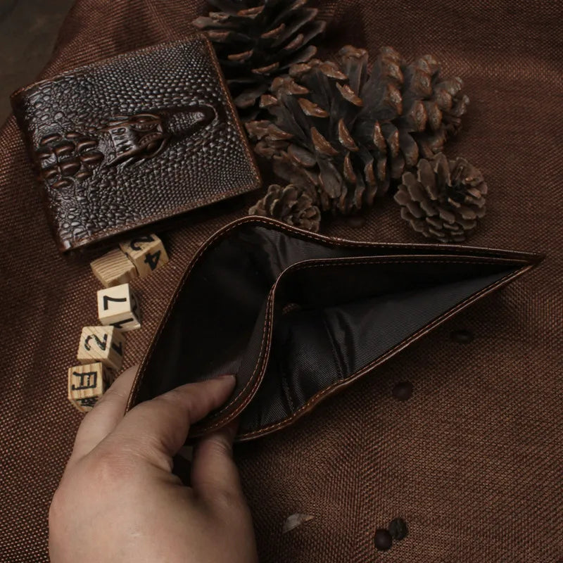 Men's Wallet in Crocodile Design ⎜ Robust Retro Wallet Made From Embossed Leather