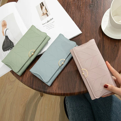 Clutch for Women ⎜ Practical Wallet with Large Capacity and Compartmentalisation
