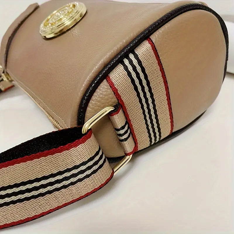 Shoulder Bag for Women ⎜ Fashionable Shoulder Bag with Wide Shoulder Strap and Elegant Embellishment
