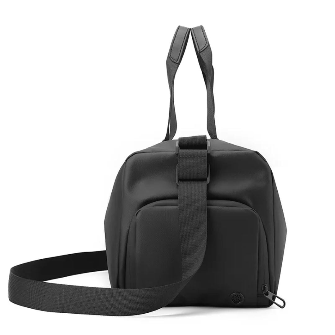 Sports Bag for Men and Women ⎜ Compact Travel Bag with Wet Compartment and Separate Shoe Compartment