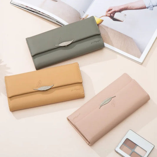 Women's Long Wallet with Leaf Clasp ⎜ Simple Wallet with Card Slots and Note Compartment