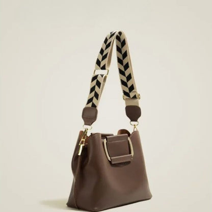 Bucket Bag for Women ⎜ Fashionable Design with Wide Shoulder Strap and Practical Carrying Function