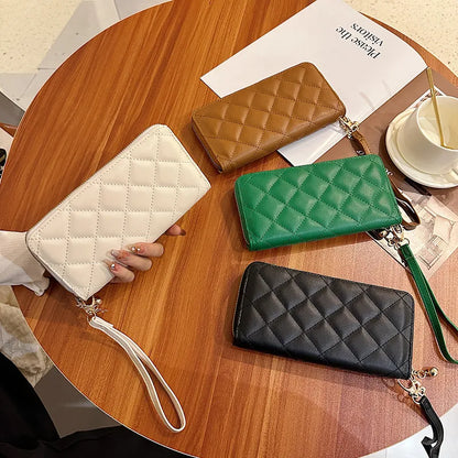 Women's Wallet in a Diamond Pattern ⎜ Elegant Long Format with Plenty of Space for Cards , Notes and Everyday Essentials