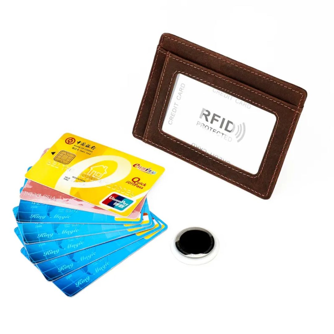 Real Leather Card Holder ⎜ Compact Card Holder with Tracker Holder and Space for Cards